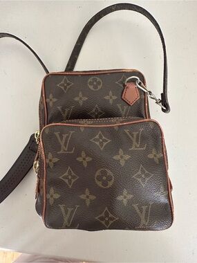 Louis Vuitton Brown Monogram Canvas Messenger Crossbody